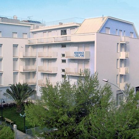 Residence I Delfini Купра-Мариттіма Екстер'єр фото