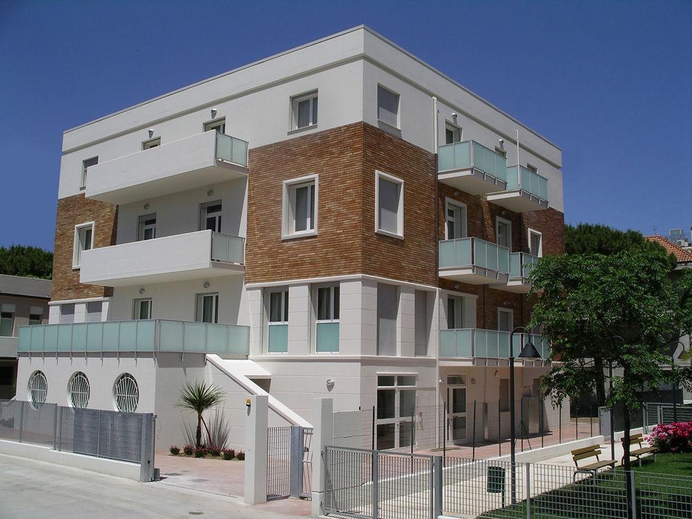 Residence I Delfini Купра-Мариттіма Екстер'єр фото